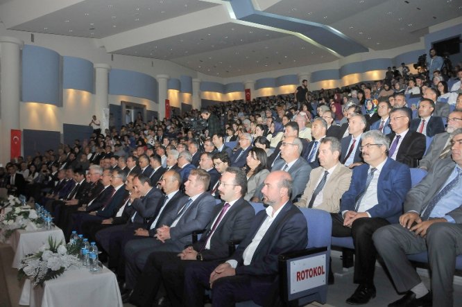 selcuk-universitesi’nde-akademik--(6).jpg