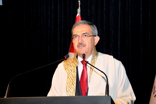 selcuk-universitesi’nde-akademik-yil-heyecani-(12).jpg