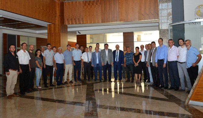 selcuk-universitesi’nde-bayramlasma--(7).jpg