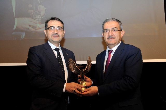 selcuk-universitesi-43-yasinda---(5).jpg