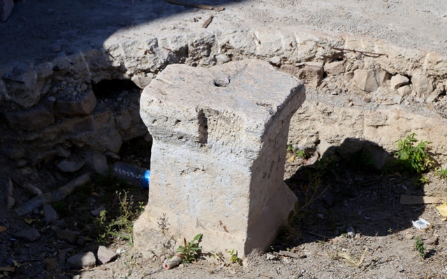 selcuklu-camisinin-kaybolan-turbesi-gun-yuzune-cikiyor-(4).jpg