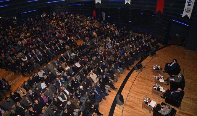 selcuklu-kongre-merkezinde-kuran-ve-sunnet-konusuldu-(2).jpg