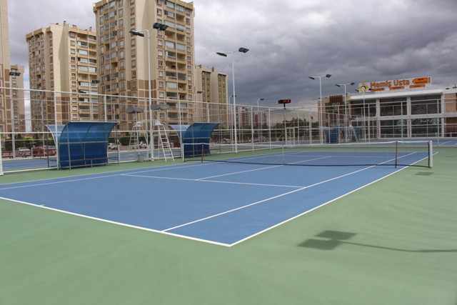 selcuklu-tenis-kortu--(13).jpg