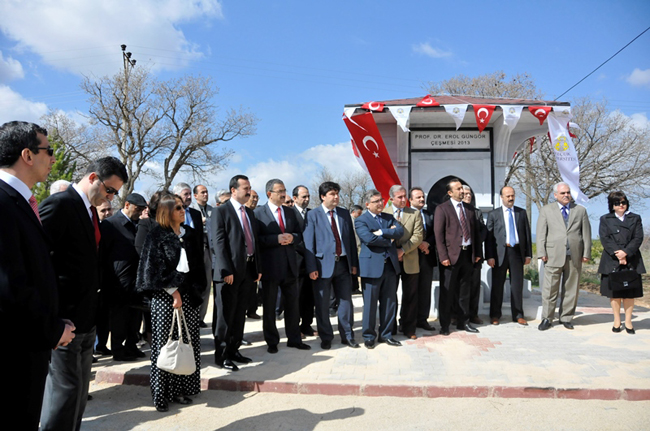 selcukuniversitesi-(1).jpg