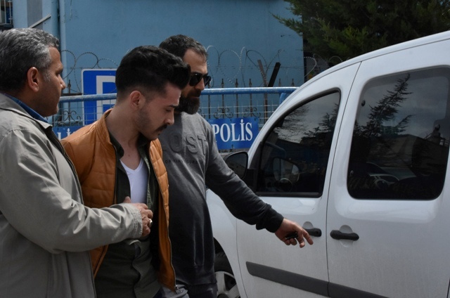 sevgilinin-oyunu-karakolda-bitti-----(4).jpg