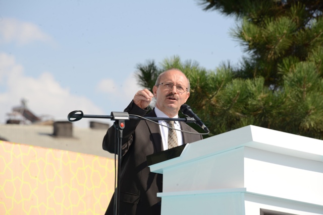 seydisehir-eski-garaj-ticaret-ve-konut-merkezi’nin-temeli-atildi-(3).jpg