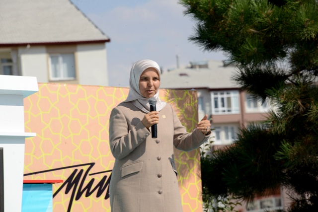 seydisehir-eski-garaj-ticaret-ve-konut-merkezi’nin-temeli-atildi-(4).jpg