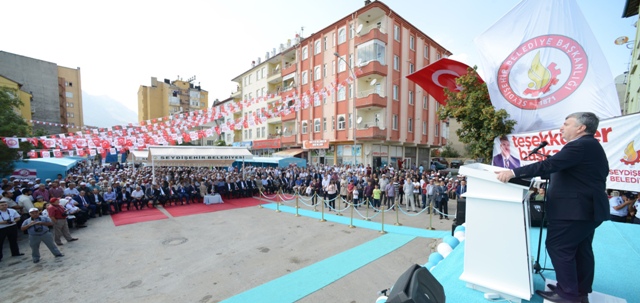 seydisehir-eski-garaj-ticaret-ve-konut-merkezi’nin-temeli-atildi-(5).jpg