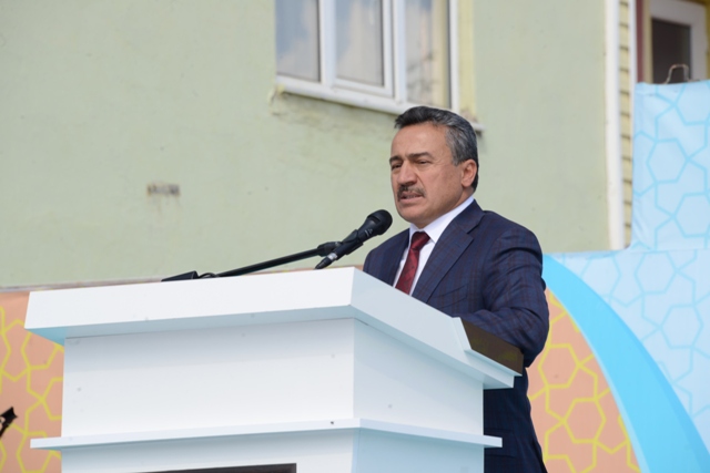 seydisehir-eski-garaj-ticaret-ve-konut-merkezi’nin-temeli-atildi-(6).jpg