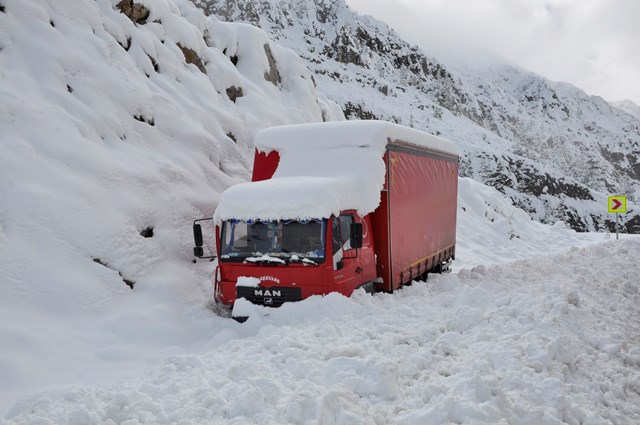seydisehir-yollar-acildi--(3).jpg
