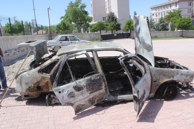 seyir-halindeki-otomobil--(3).jpg