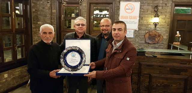 silleli-avcilar-aksam-yemeginde--(1).jpg