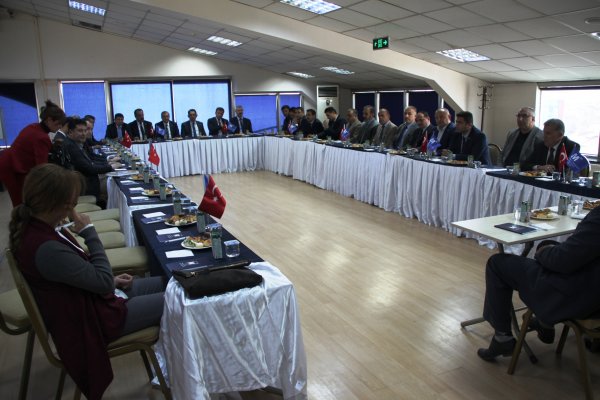 smmmo-ve-vergi-dairesi’nden-istisare-toplantisi-(2).jpg