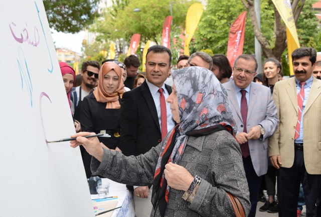 sokakta-sanat-gunleri-basladi-(5).jpg