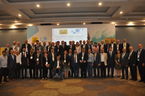 surdurulebilir-turizm-toplantisi-basladi-(5).jpg