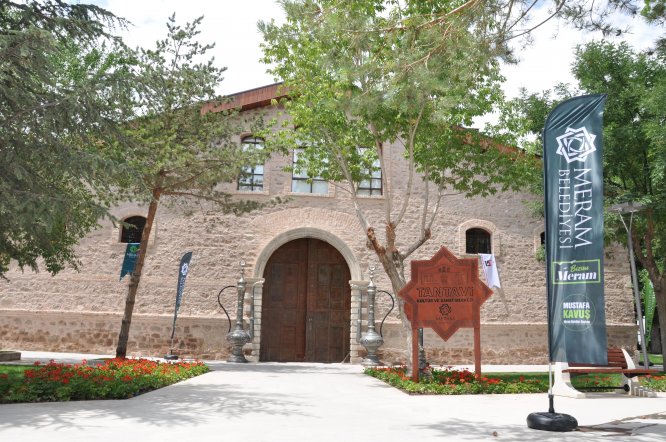 tantavi-sanatseverlerin-bulusma-adresi--(1).jpg