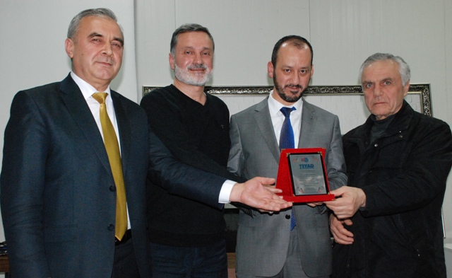 teyad’ta,-‘dunyada-uzay-teknolojileri-ve-turkiye’--(2).jpg