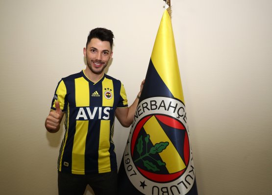 tolgay-arslan-fenerbahce-001.jpg