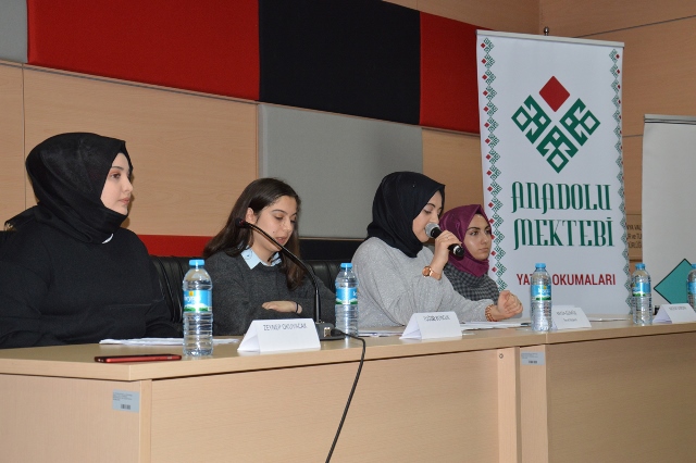 toplumu-kotu-politikacilar--(3).jpg