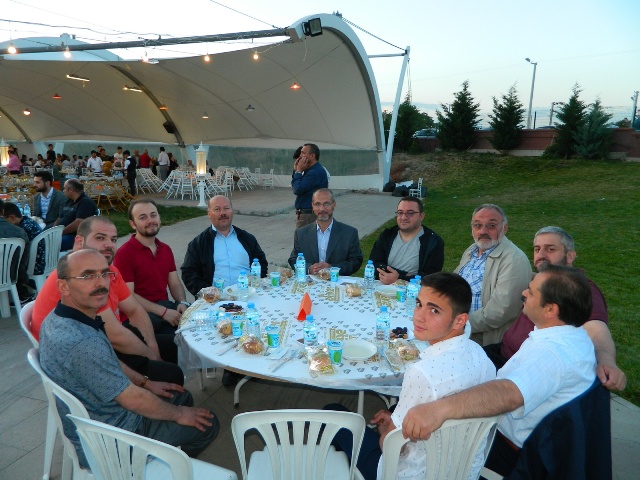 trabzonlular-iftarda--(1).jpg