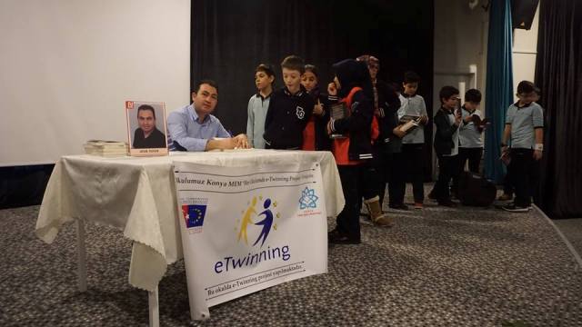 tufan-ve-celebi,-ogrencilerle-bulustu-(3).jpg