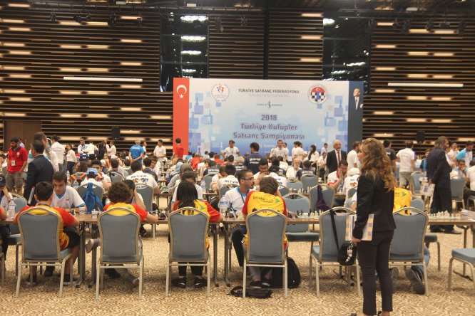 turkiye-kulupler-satranc-sampiyonasi-konyada-basladi-(1).jpg