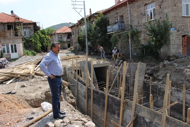 tutal,-taskin-koruma-calismalarini-inceledi-(4).jpg