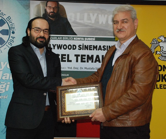 tyb’de-“hollywood-sinemasinda-dinsel-temalar”-konusuldu-(2).jpg