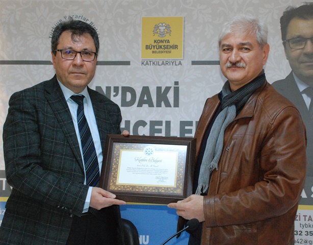 tyb’de-“iran’da-turk-lehceleri”-konusuldu-(1).jpg