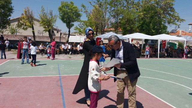 ucak-maketcileri-sertifikalarini--(1).jpg