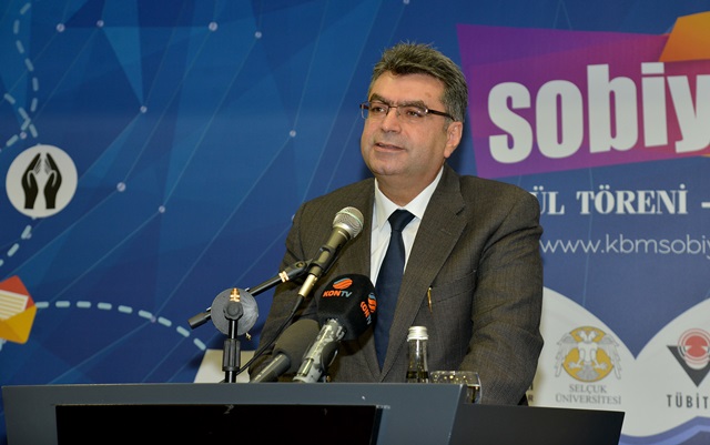 ulkenin-gelecegi-olan-basarili-gencler-odullendirildi-(4).jpg