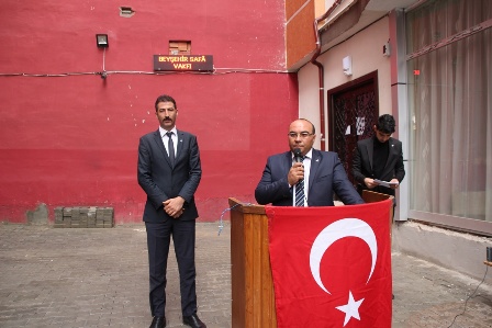 ulkucu-isciler-dernegi-hizla-buyuyor-(2).jpg