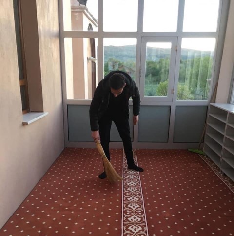 ulkuculer-camii-temizledi--(4).jpeg