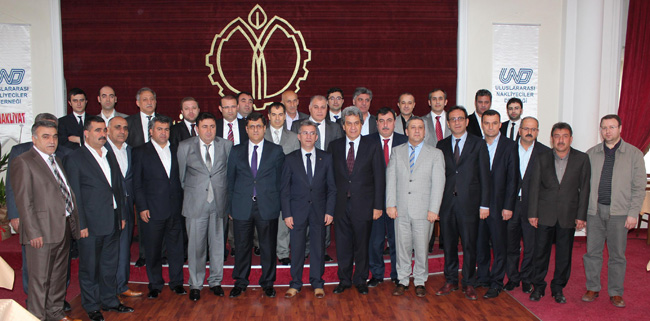 und-temsilcileri-m+£s¦-adda-bulu+stu.jpg