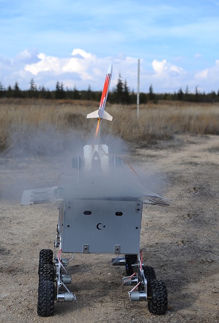 universitelilerden-hava-savunma-robotu-(1).jpg