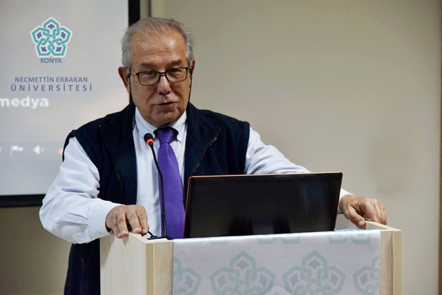 unlu-yonetmen-hasan-ozgen-neu’de-ogrencilerle-bulustu-(1).jpg