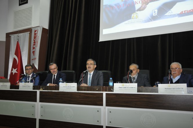 uretimde-yabanci-dilin-onemi-konusuldu--(3).jpg