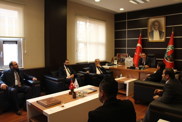 uyar,-secim-calismalarinda--(3)-002.jpg