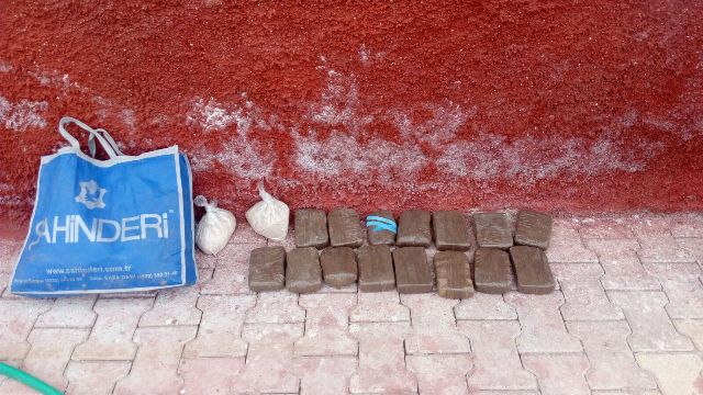 uyusturucu-satip-altina-cevirmisler--(3).jpg