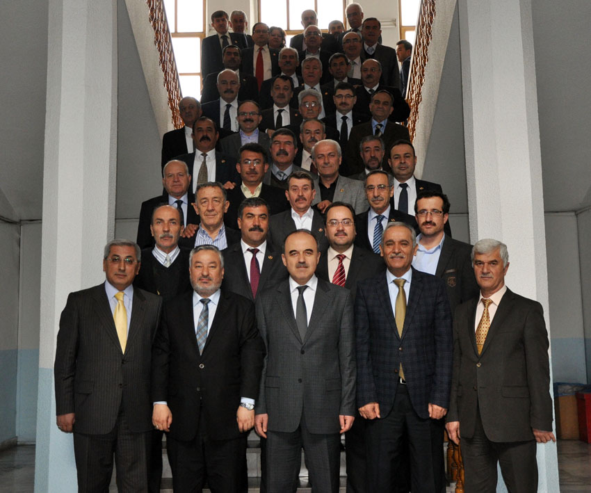 vali-erol’dan-meclis’e-veda.jpg