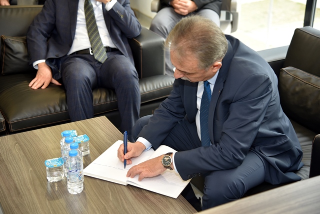 vali-toprak’tan-sobeye-ziyaret-(6).jpg