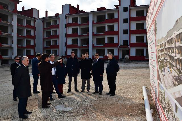 vali-toprak,-‘sehit-aileleri--(4).jpeg