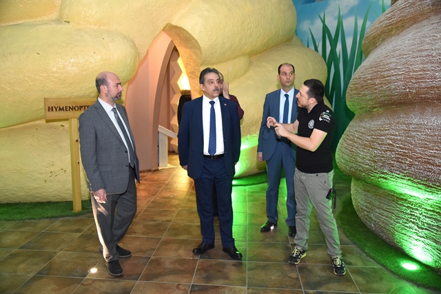 vali-toprak,--tropikal-kelebek--(6).jpg