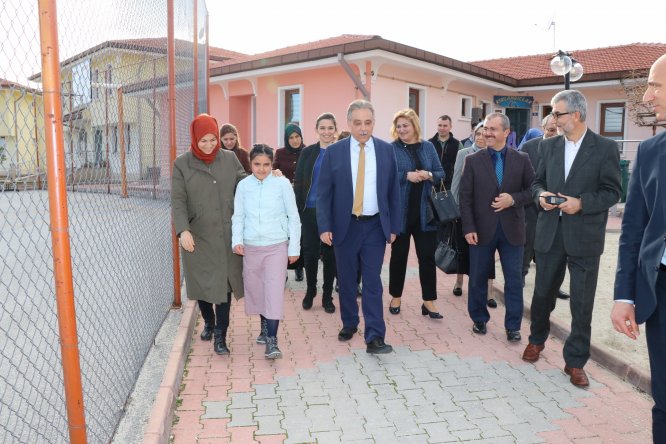 vali-toprak-cocuklari--(1).jpg