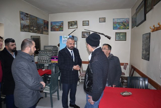 vural-esnafla-dertlesti-(1).jpg