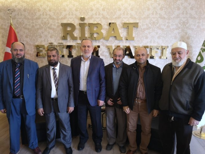 yemenli-bakan-konyada-yemen--(1).jpg