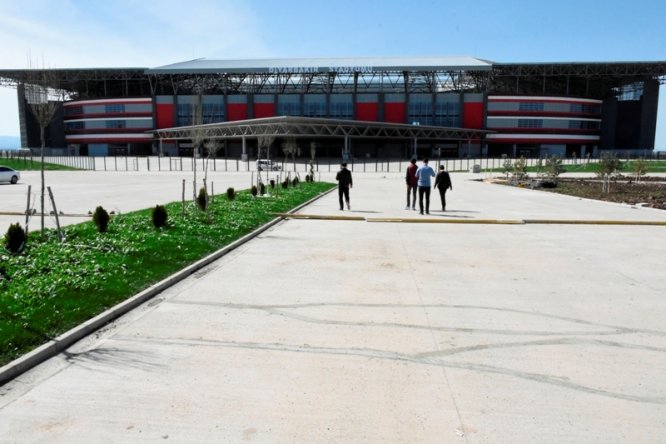 yeni-diyarbakir-stadi-(6).jpg