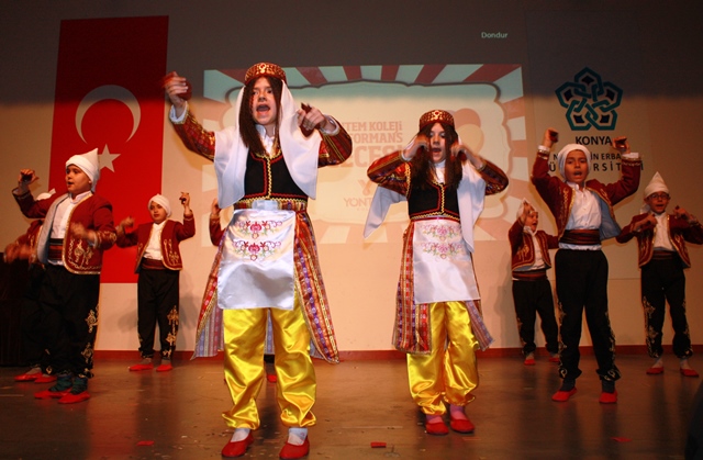 yonetim’in-performans-gecesi-begenildi--haber-fotolari-(4).jpg