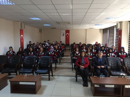 yuksekokul-ogrencilerinden-afada-ziyaret-(4).jpg