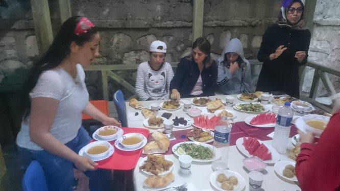 yurt-ogrencileri,-engellilerle--(8).jpeg